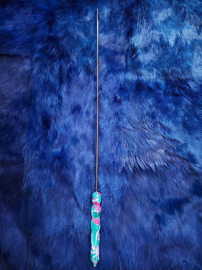 Evil stick - 20" with blue and pink handle