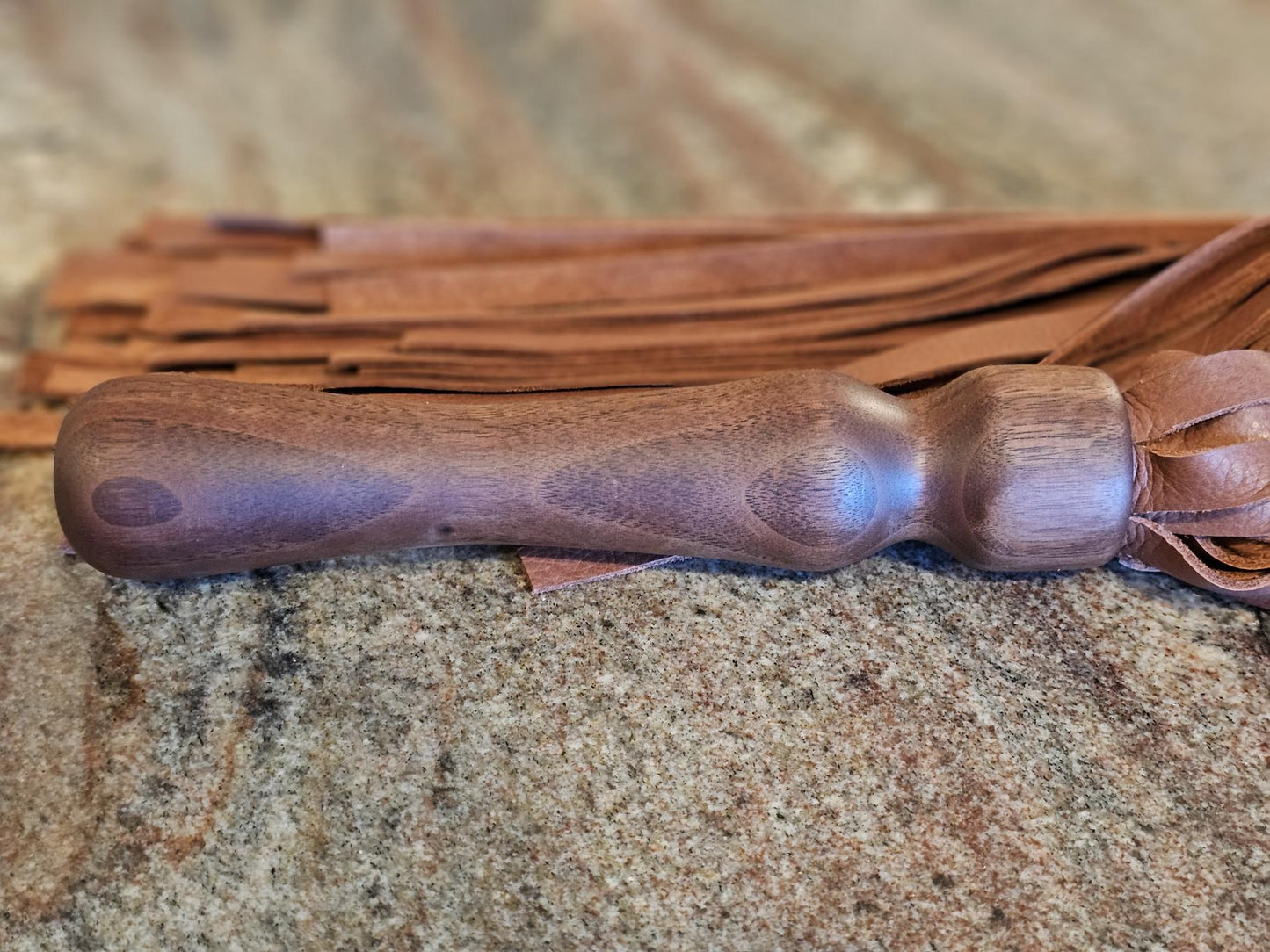 Chechum Handle with Deer tanned Cowhide Flogger