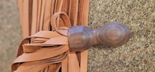 Walnut palm Flogger with Brown deer tanned Cowhide